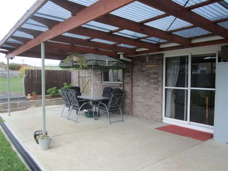 42 Packham Street, Newnham TAS 7248