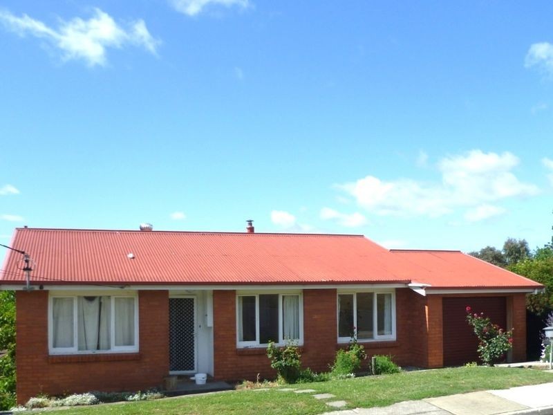 38 Parua Road, Newnham TAS 7248