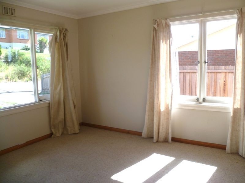 38 Parua Road, Newnham TAS 7248