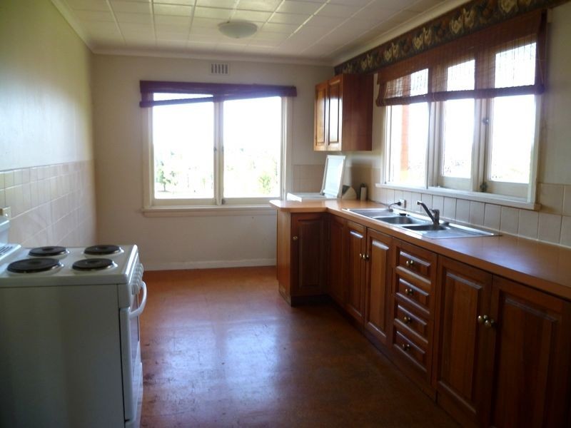 38 Parua Road, Newnham TAS 7248