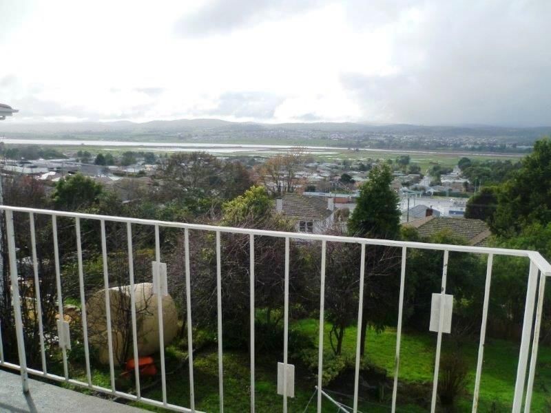 42 Riverside Drive, Riverside TAS 7250
