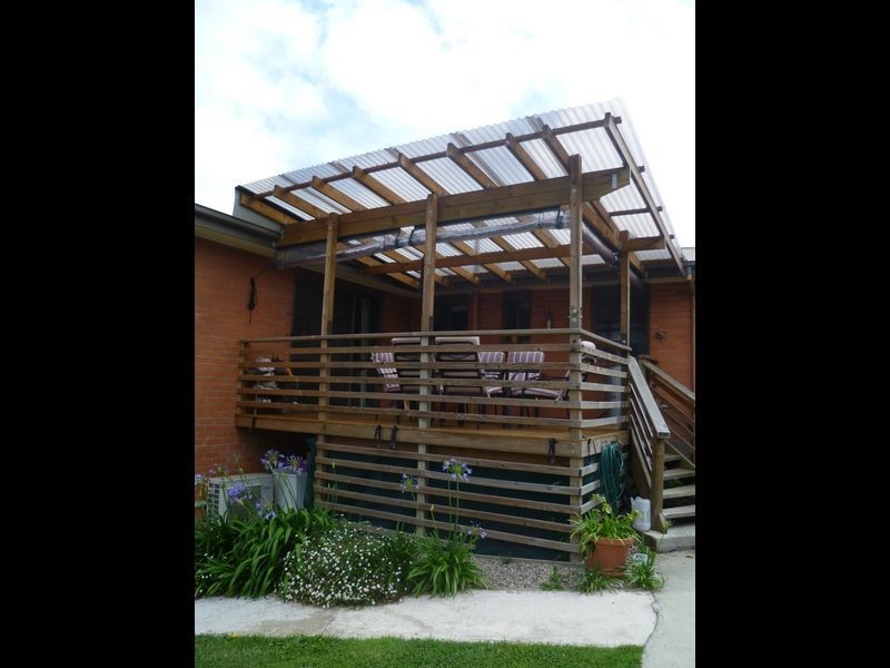 8 Michael Street, Summerhill TAS 7250