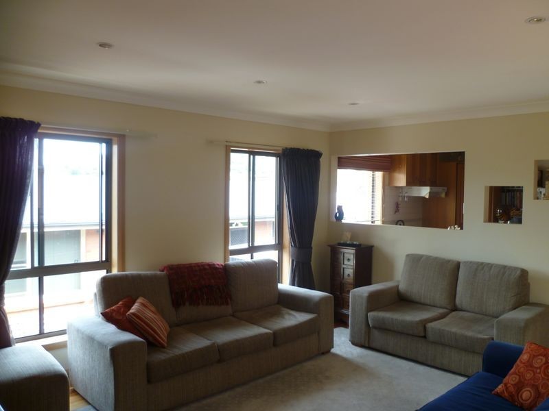 8 Michael Street, Summerhill TAS 7250