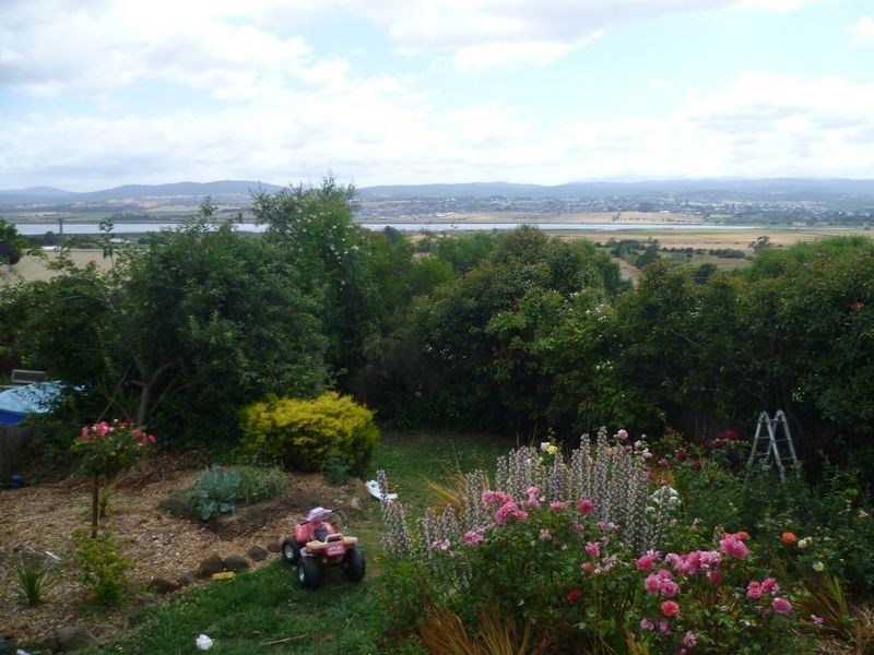 80 Dion Crescent, Riverside TAS 7250