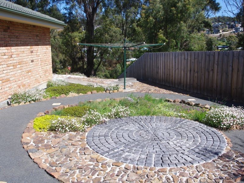 11 Grenadiere Court, Trevallyn TAS 7250