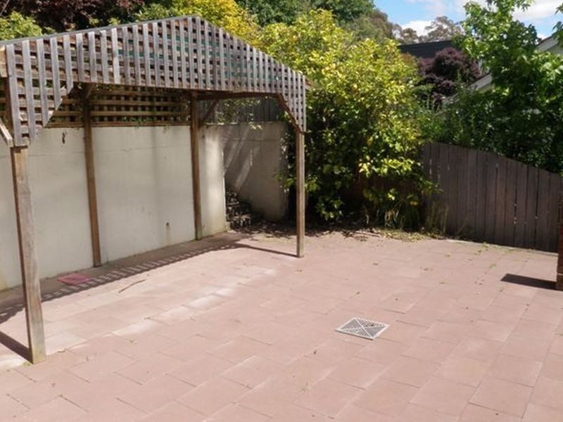 8 Alexander Avenue, West Launceston TAS 7250