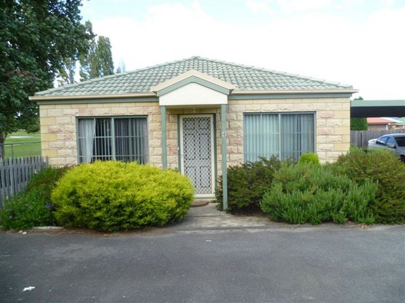 4/6 Rogers Retreat, Newnham TAS 7248