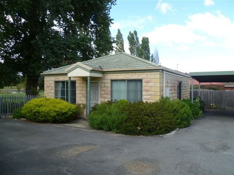 4/6 Rogers Retreat, Newnham TAS 7248