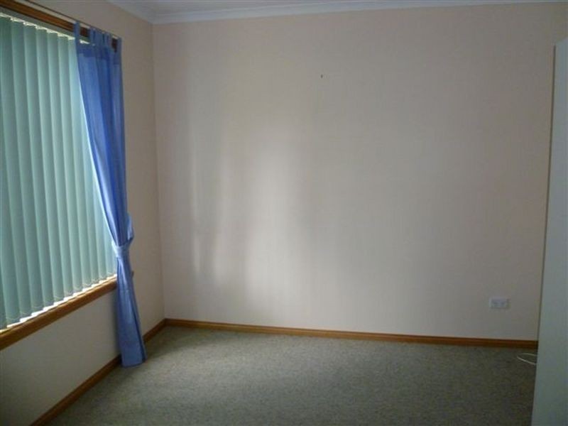 4/6 Rogers Retreat, Newnham TAS 7248