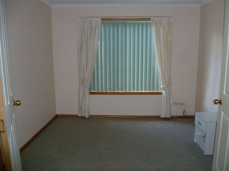 4/6 Rogers Retreat, Newnham TAS 7248