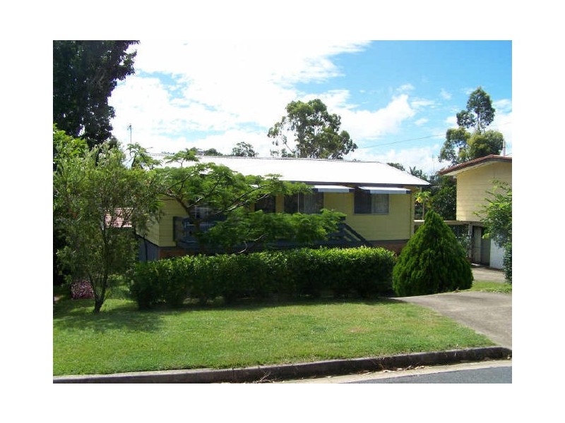 19 Kathleen Avenue, Southport QLD 4215