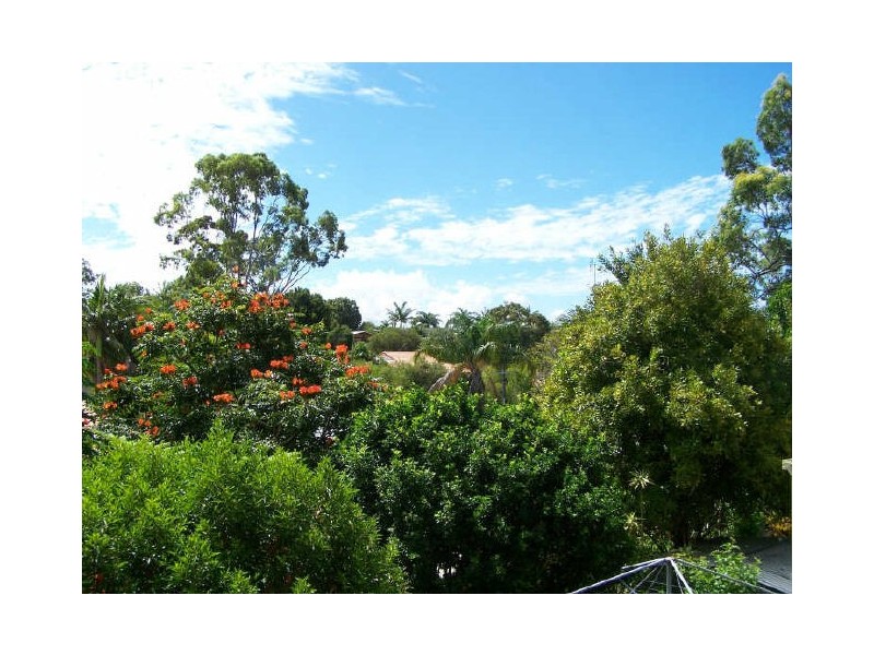 19 Kathleen Avenue, Southport QLD 4215