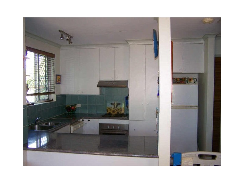 14 Pinaroo Crescent, Ashmore QLD 4214