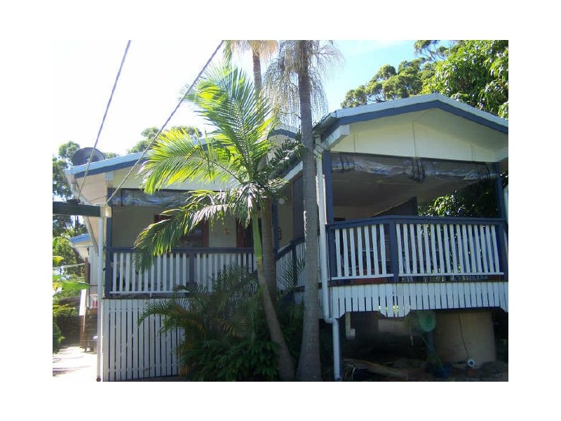16 Kardella St, Ashmore QLD 4214