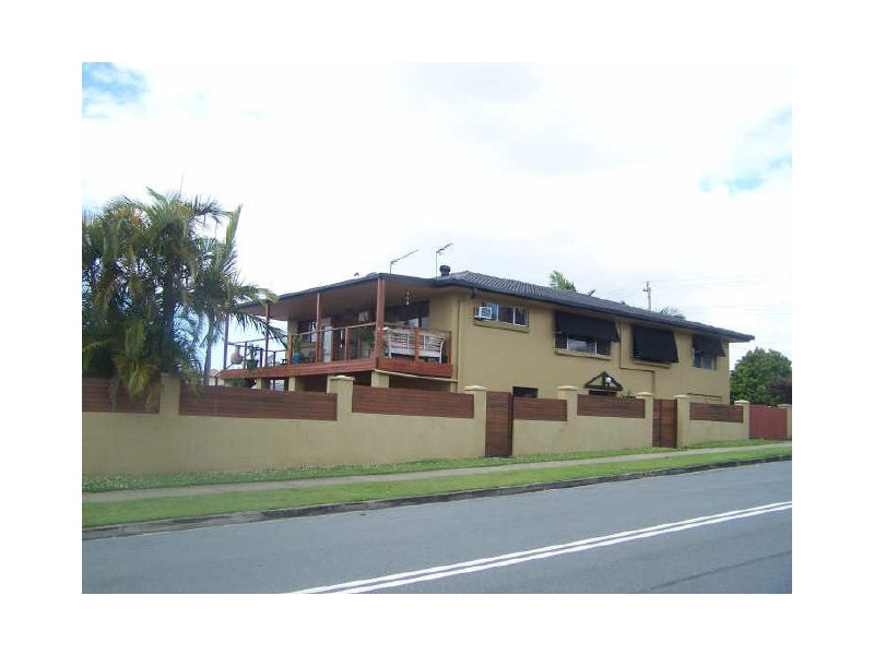 125 Bamboo Avenue, Benowa QLD 4217