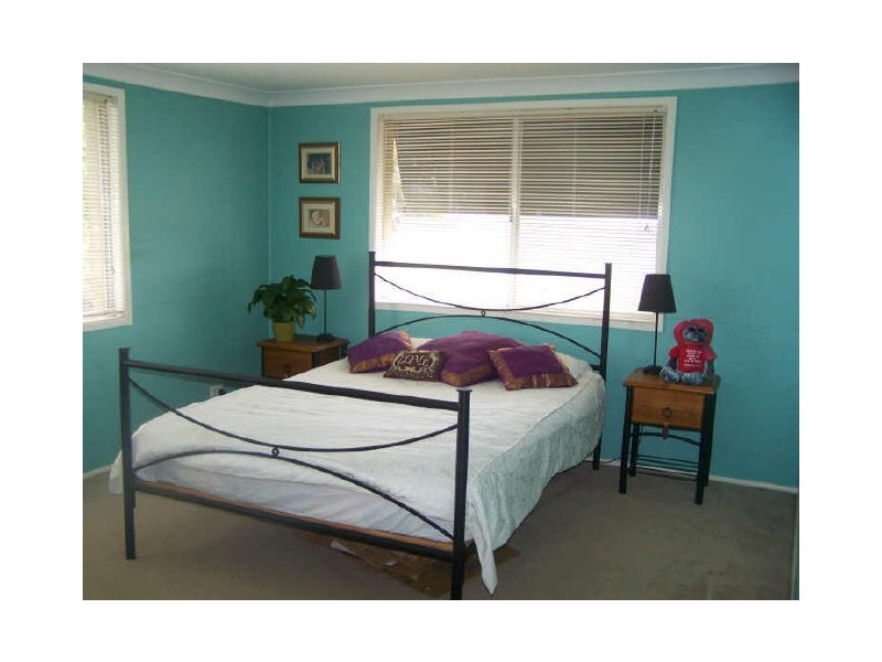 125 Bamboo Avenue, Benowa QLD 4217