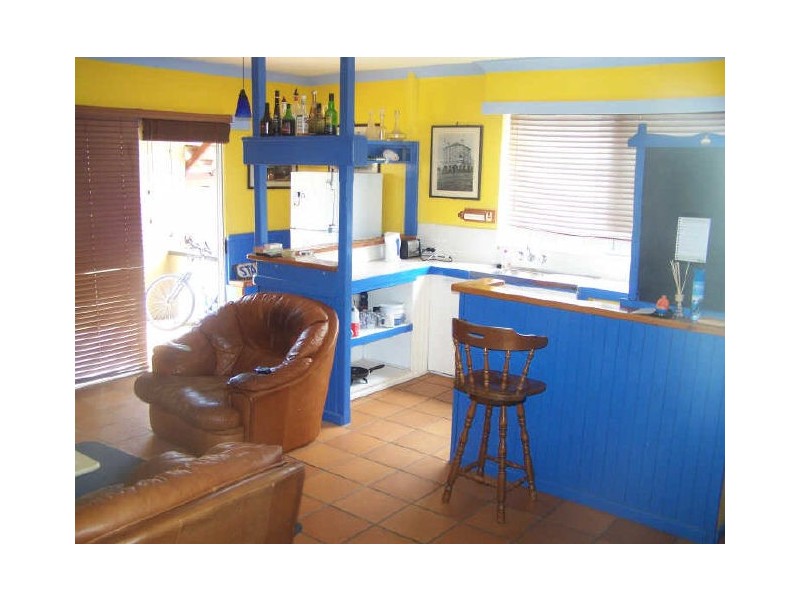 125 Bamboo Avenue, Benowa QLD 4217