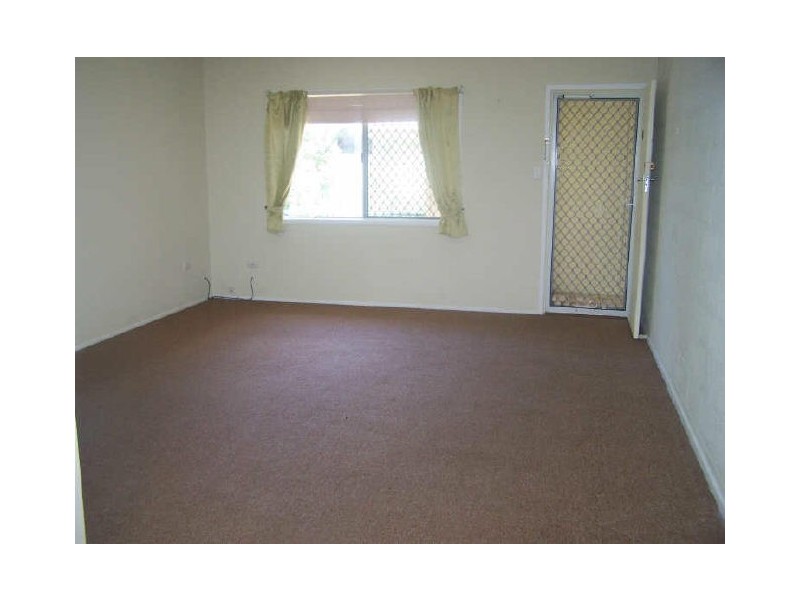 4/32 Messines Crescent, Miami QLD 4220