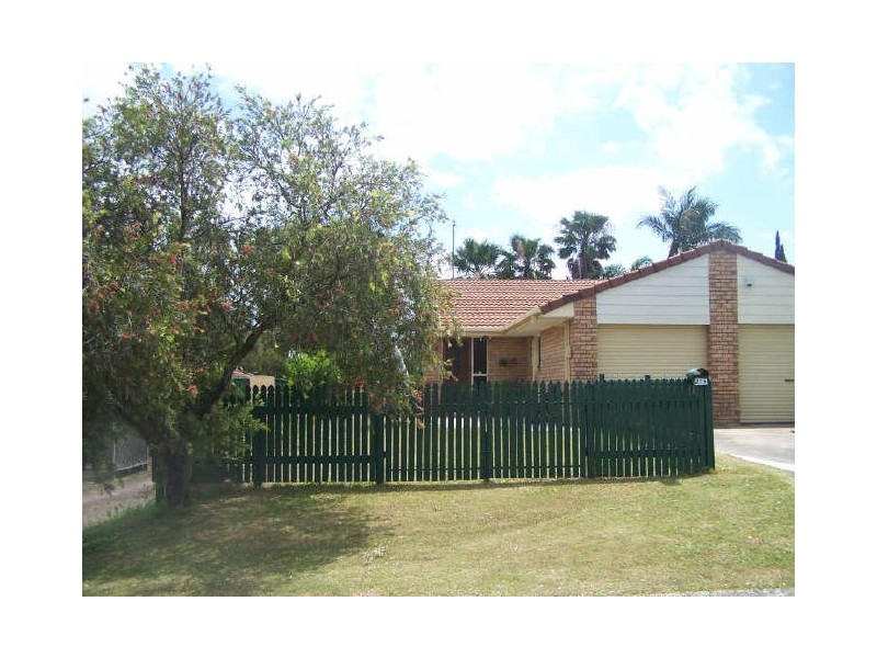 2/5 Morinda Way, Labrador QLD 4215