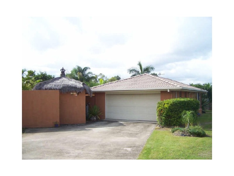 122 Parkwood Bvld, Parkwood QLD 4214