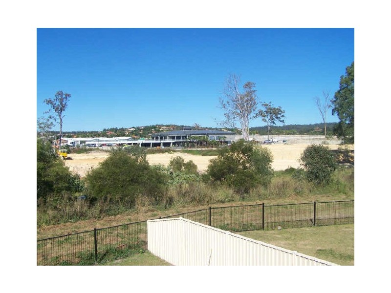 44 Golden Bear Drive, Arundel QLD 4214