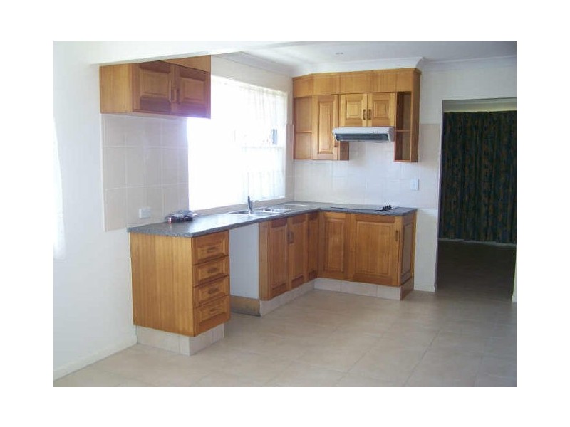 11 Forrest St, Molendinar QLD 4214