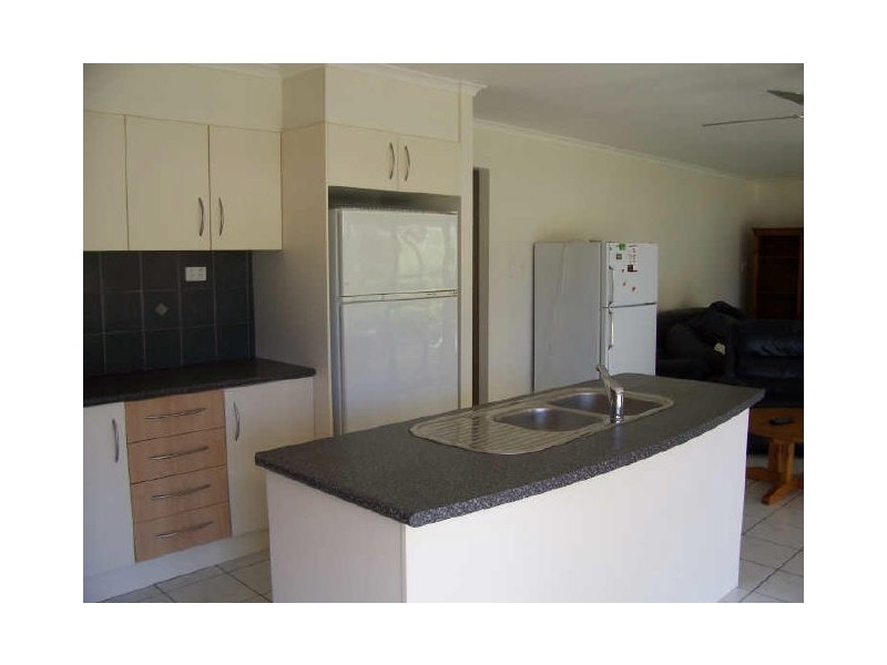 21 Cook Cl, Southport QLD 4215