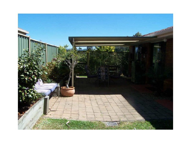 4 Walrus Dr, Ashmore QLD 4214