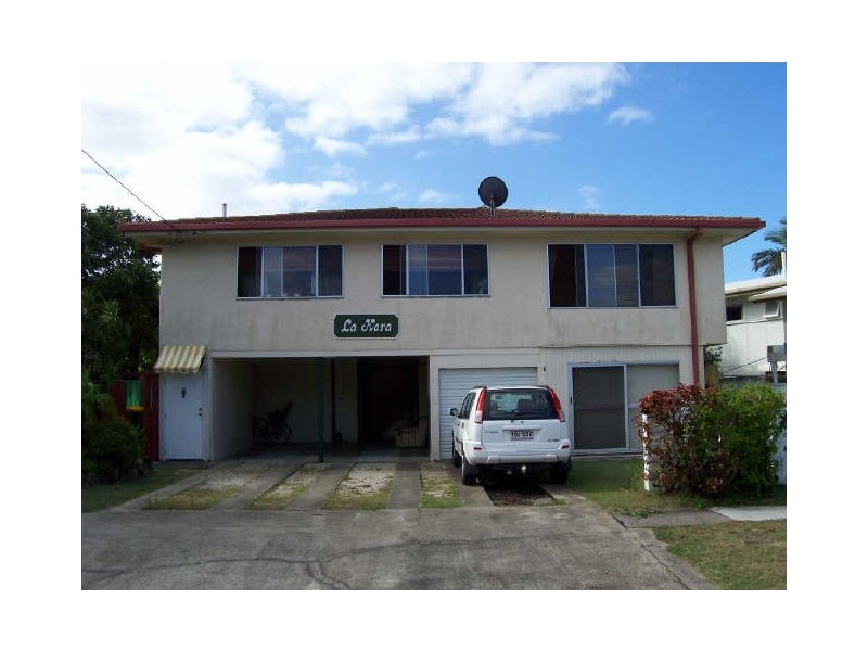 4/32 Messines Crescent, Miami QLD 4220