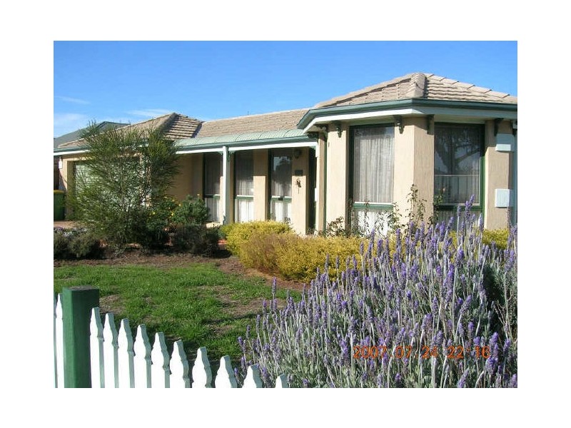 263 Centenary Avenue, Melton West VIC 3337