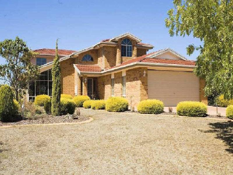 52 Maplewood Close, Brookfield VIC 3338