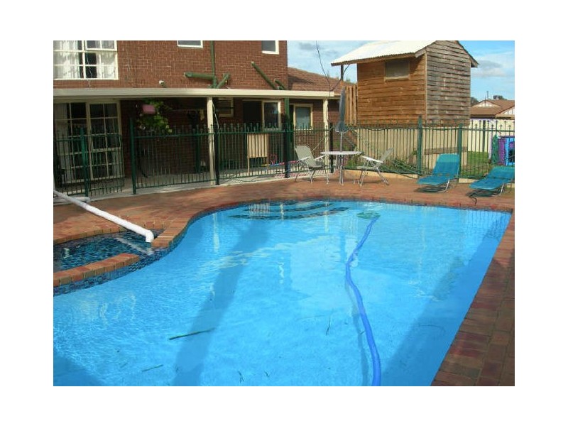 56 Chelmsford Way, Melton West VIC 3337