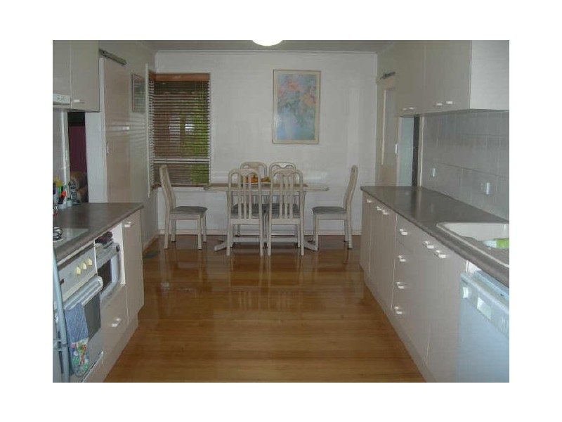 10 Holts Lane, Bacchus Marsh VIC 3340