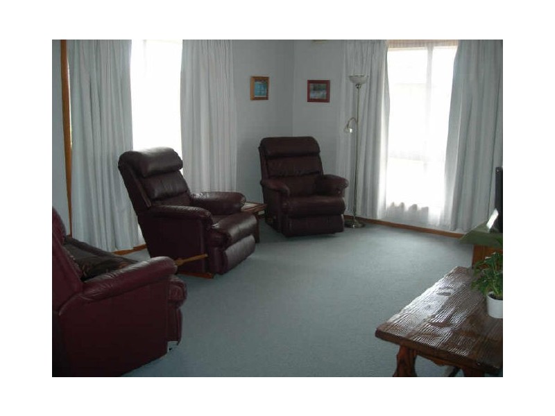 14 Drake Court, Melton VIC 3337