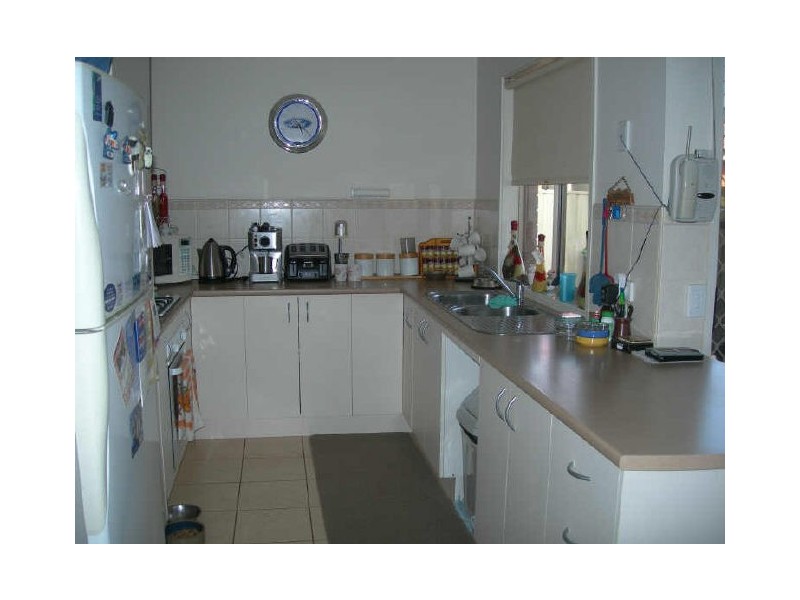 6 Maximus Court, Melton VIC 3337