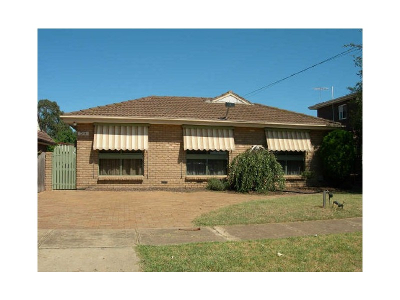 59 Andrew Street, Melton South VIC 3338