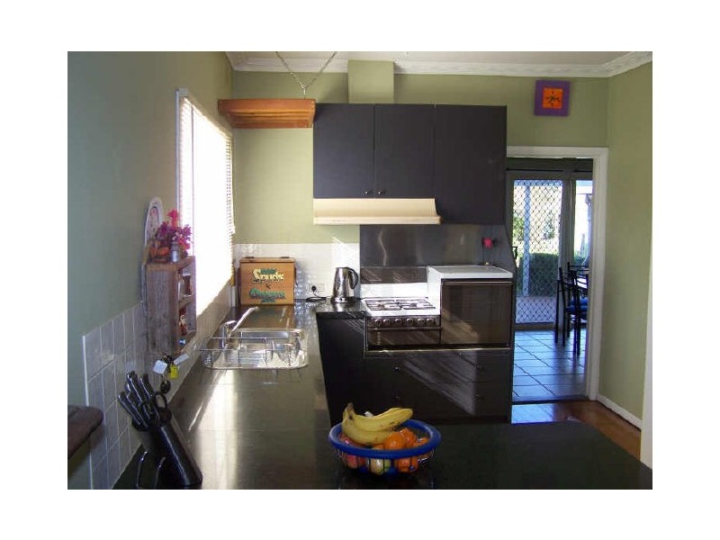 482 Prune Street, Lavington NSW 2641