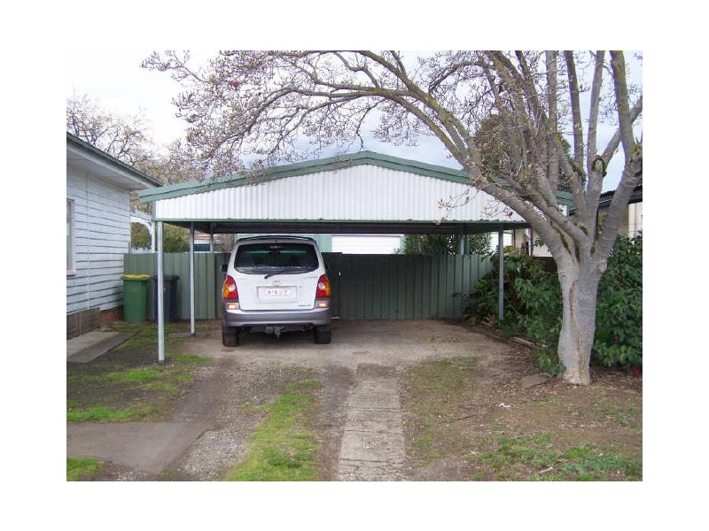 482 Prune Street, Lavington NSW 2641