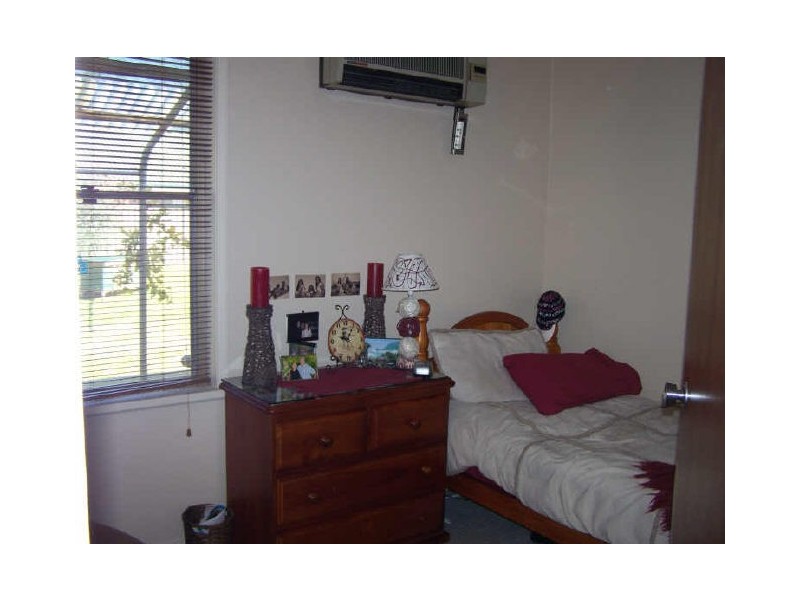 16 Fairbairn Street, Lavington NSW 2641