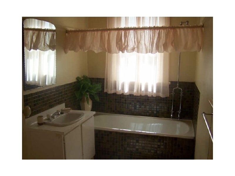 343 Charles Street, South Albury NSW 2640