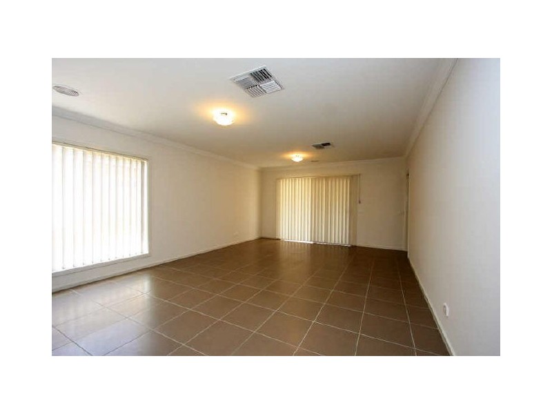 817 Centaur Road, Lavington NSW 2641