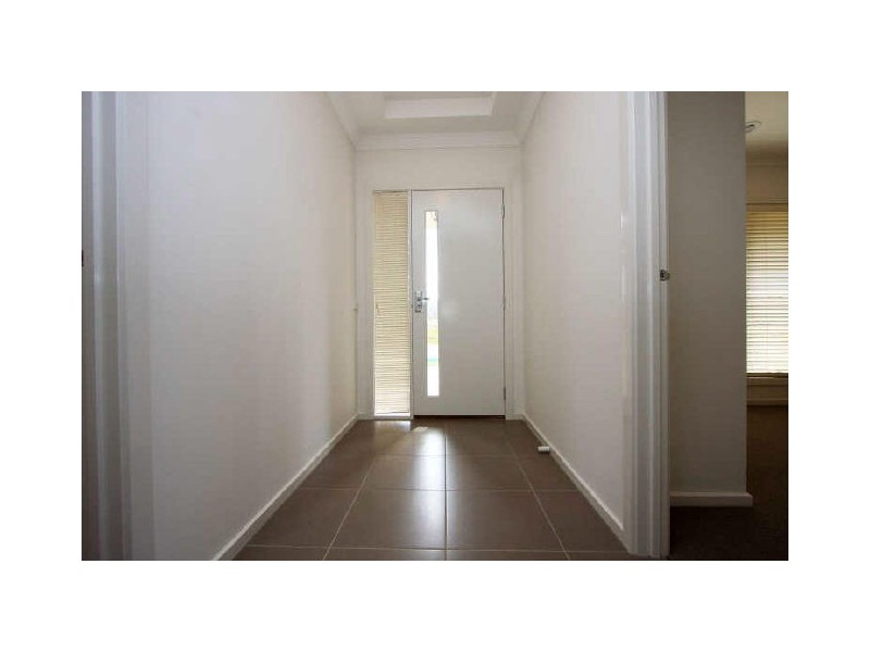 817 Centaur Road, Lavington NSW 2641