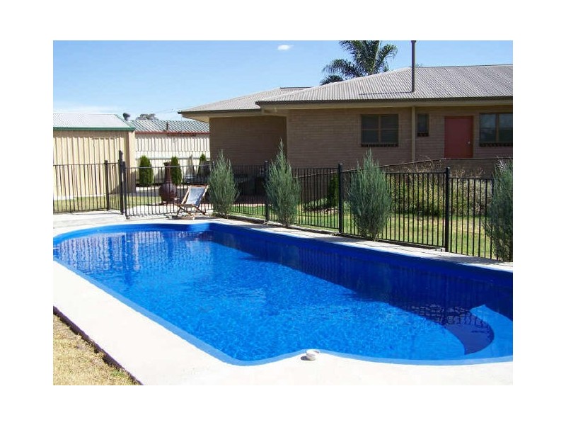 21 Sugar Gum Road, Thurgoona NSW 2640