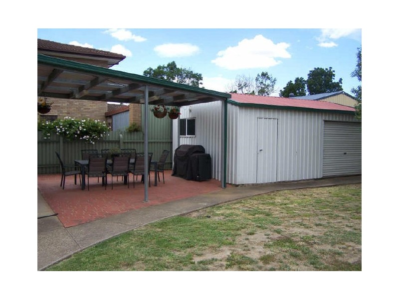 522 Prune Street, Lavington NSW 2641