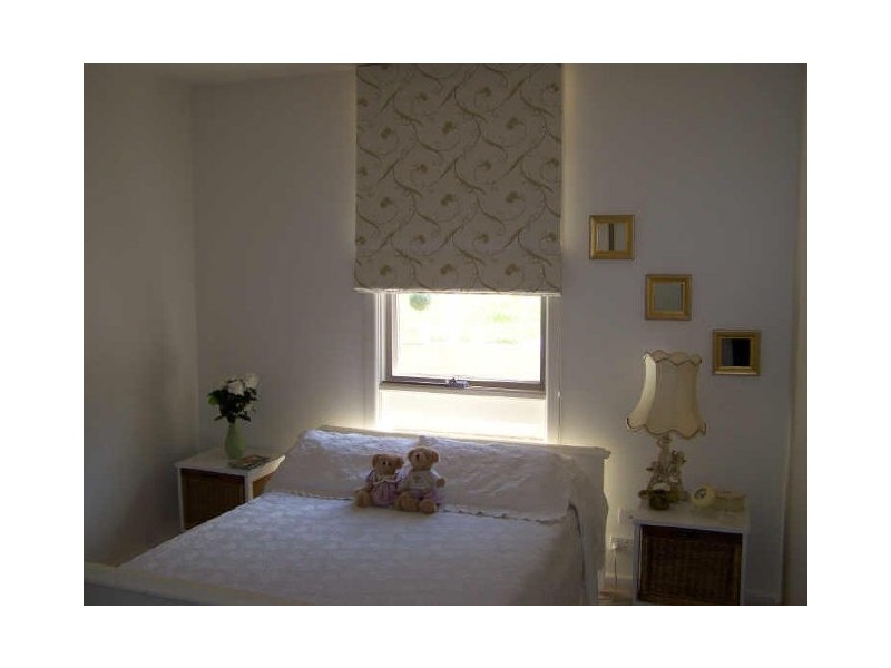 210 Bernhardt Street, East Albury NSW 2640