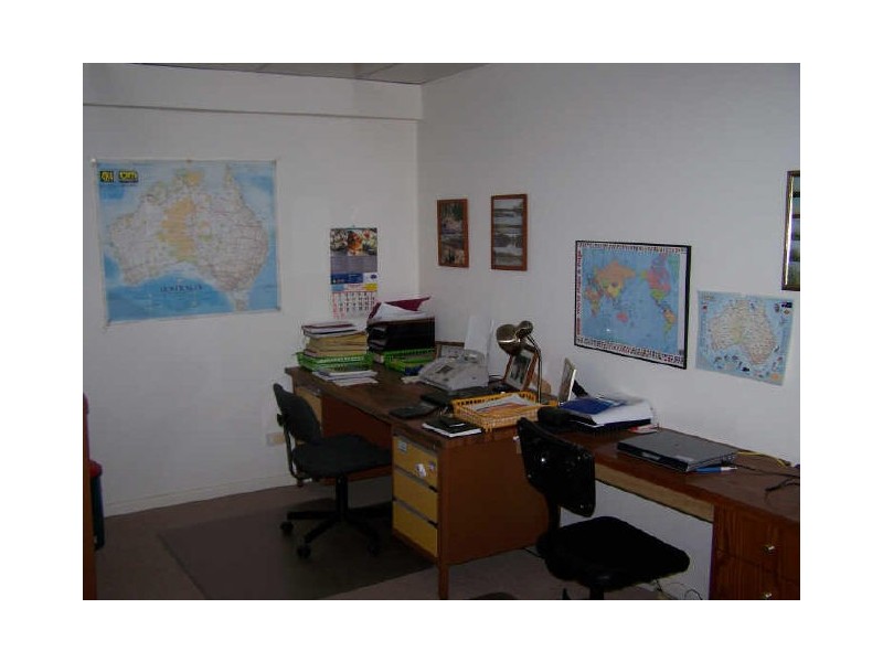 210 Bernhardt Street, East Albury NSW 2640