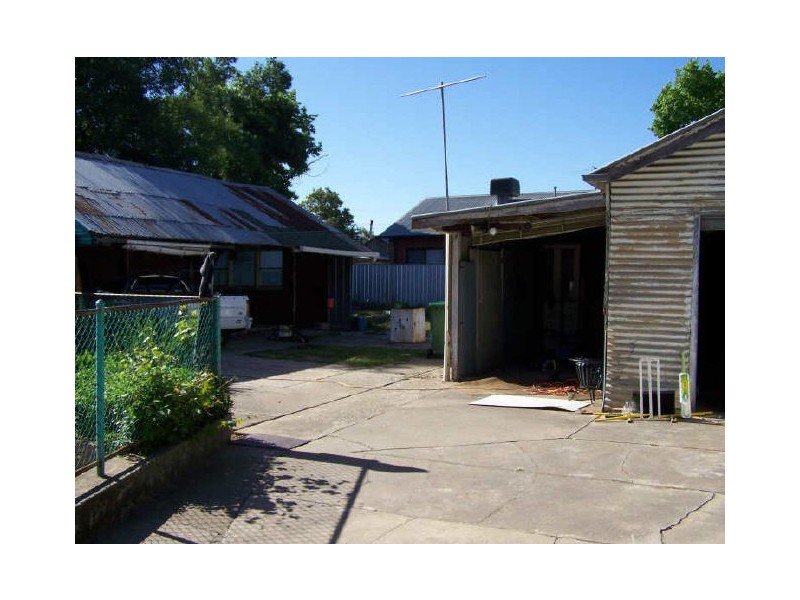 418 Bellevue Street, North Albury NSW 2640