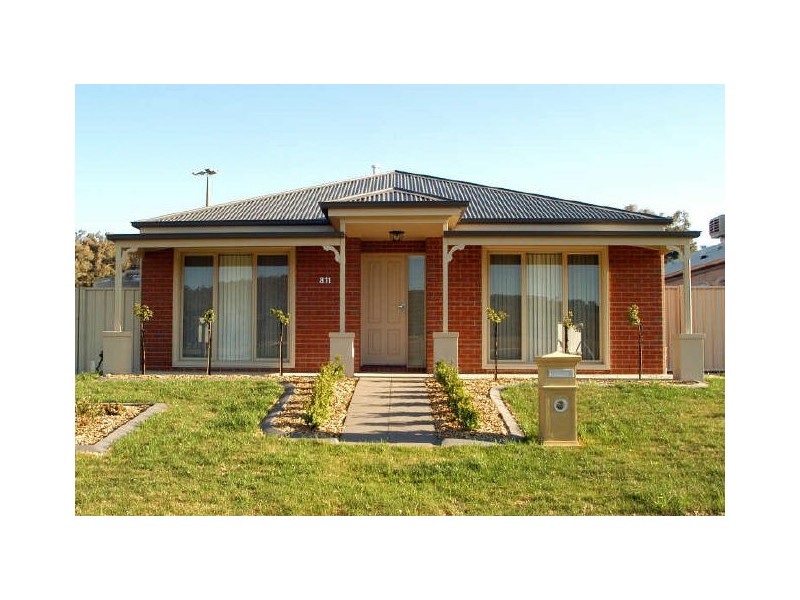 811 Centaur Road, Lavington NSW 2641