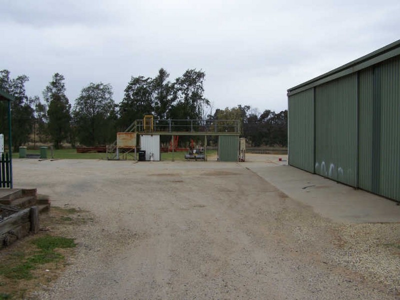 111 Catherine Crescent, Lavington NSW 2641