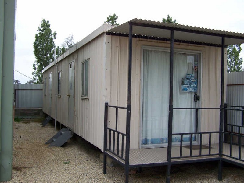 111 Catherine Crescent, Lavington NSW 2641